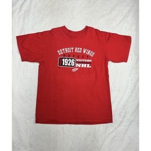 Vintage Concepts Sport Detroit Red Wings Single Stitch Red T-Shirt Size Large